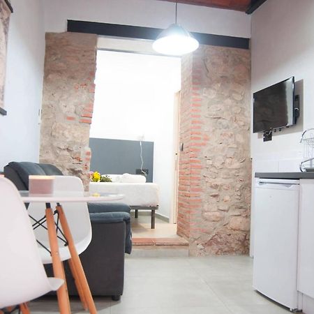 Caleros 8 Estudio - Apartamentos De La Parte Antigua De Caces מראה חיצוני תמונה