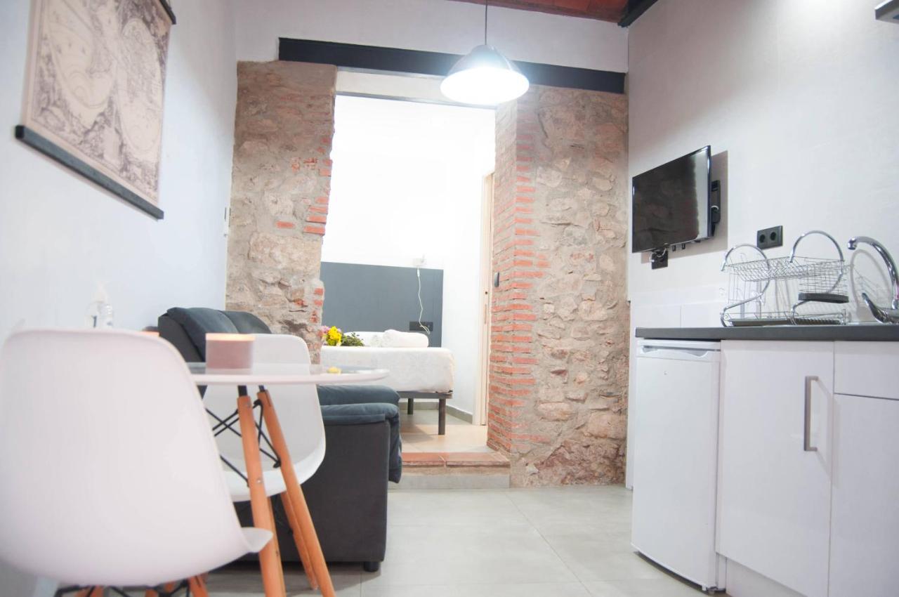 Caleros 8 Estudio - Apartamentos De La Parte Antigua De Caces מראה חיצוני תמונה